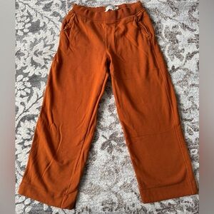 Everlane Women’s Burnt Orange Sweatpants